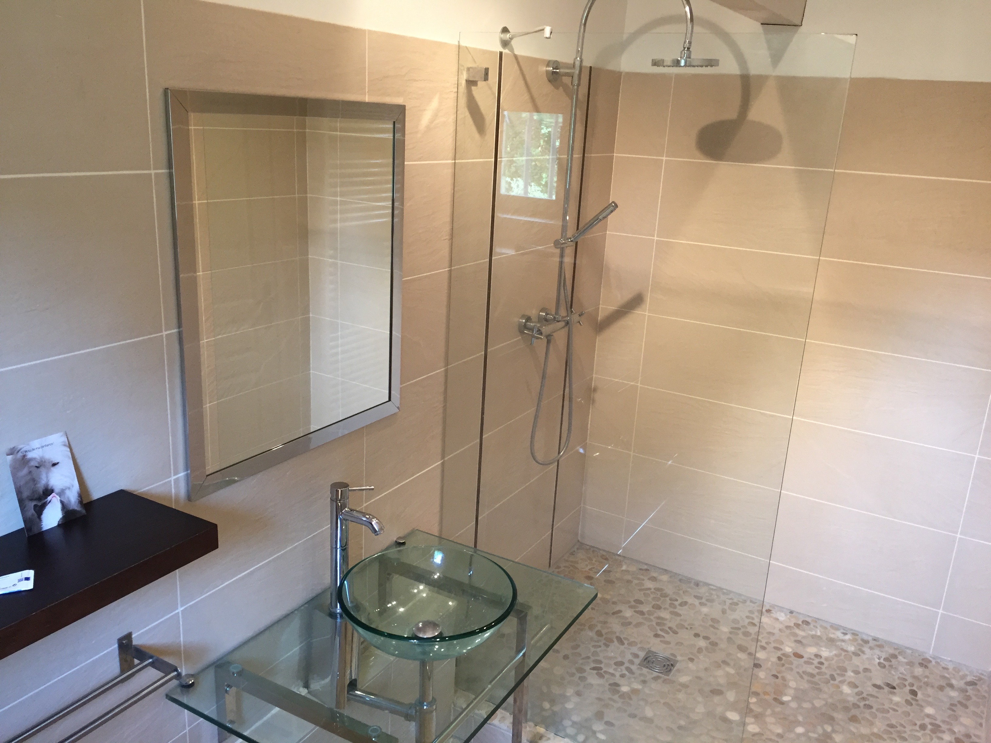 Salle de bain galets
